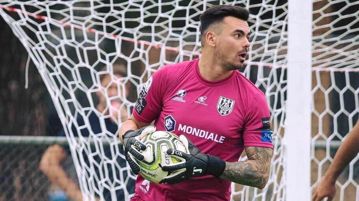 Goalkeeper loses the plot in South Australia State League 2 grand final between Cove FC and Modbury Vista with a savage act that could earn him a massive suspension