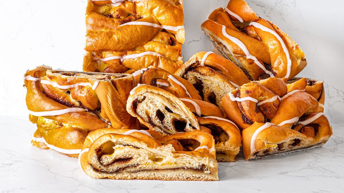 Popular high street bakery launches huge autumn giveaway - with treats worth up to £20 on offer