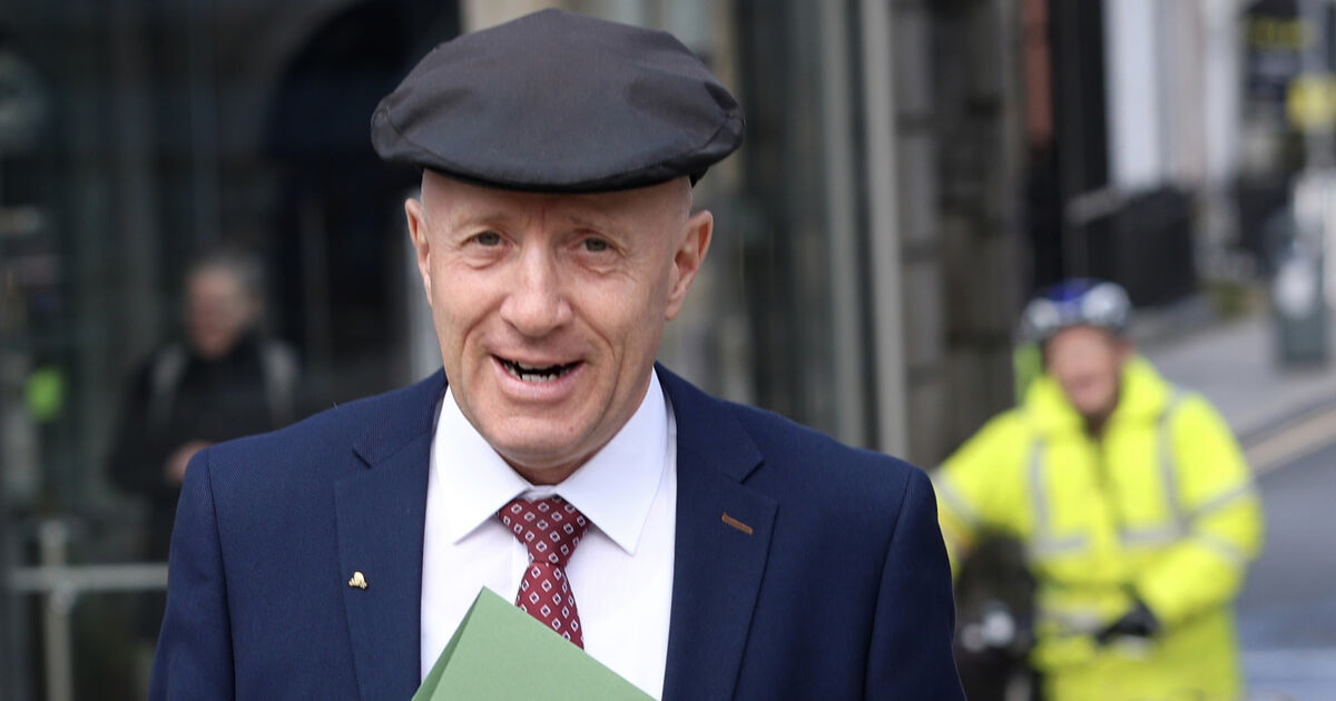 Michael Healy Rae gets inspiration from Billy Joel classic for latest election song