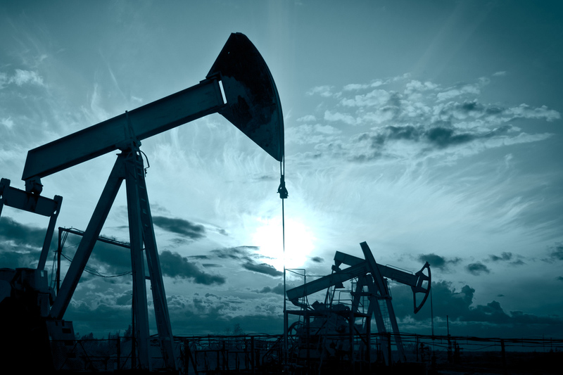 Oil prices climb as geopolitical tensions outweigh US inventories