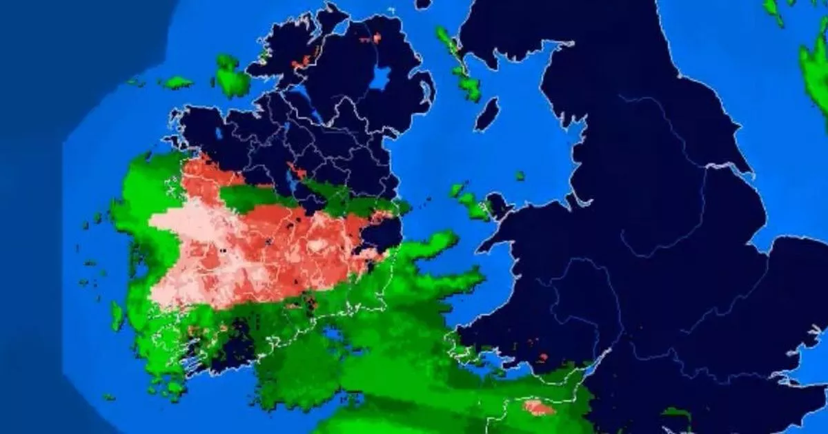 Ireland snow tracker LIVE as range of Met Eireann weather warnings come into effect across country