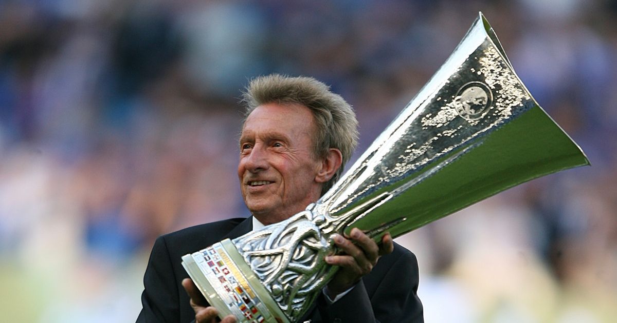 Manchester United announce plan to pay tribute to Denis Law after legend's death