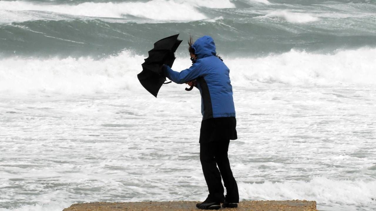 Met Eireann issue Status Yellow wind warnings for seven counties