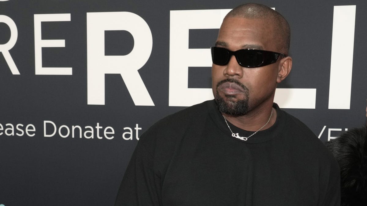 We May Finally Know The Reason Behind Kanye West's Bizarre Tweets