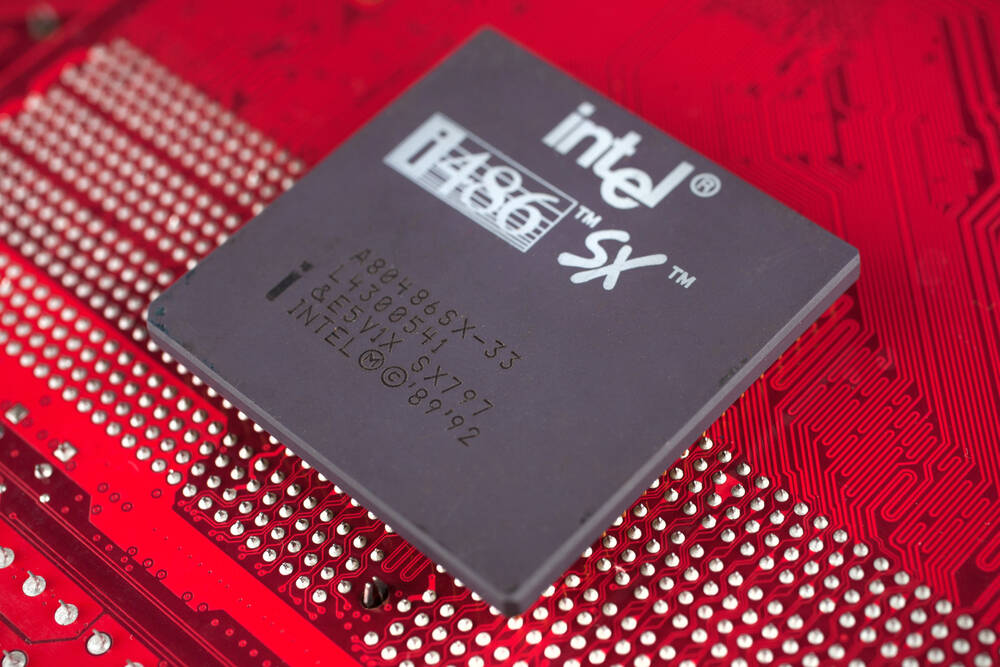 Linux kernel to drop 486 and early 586 support