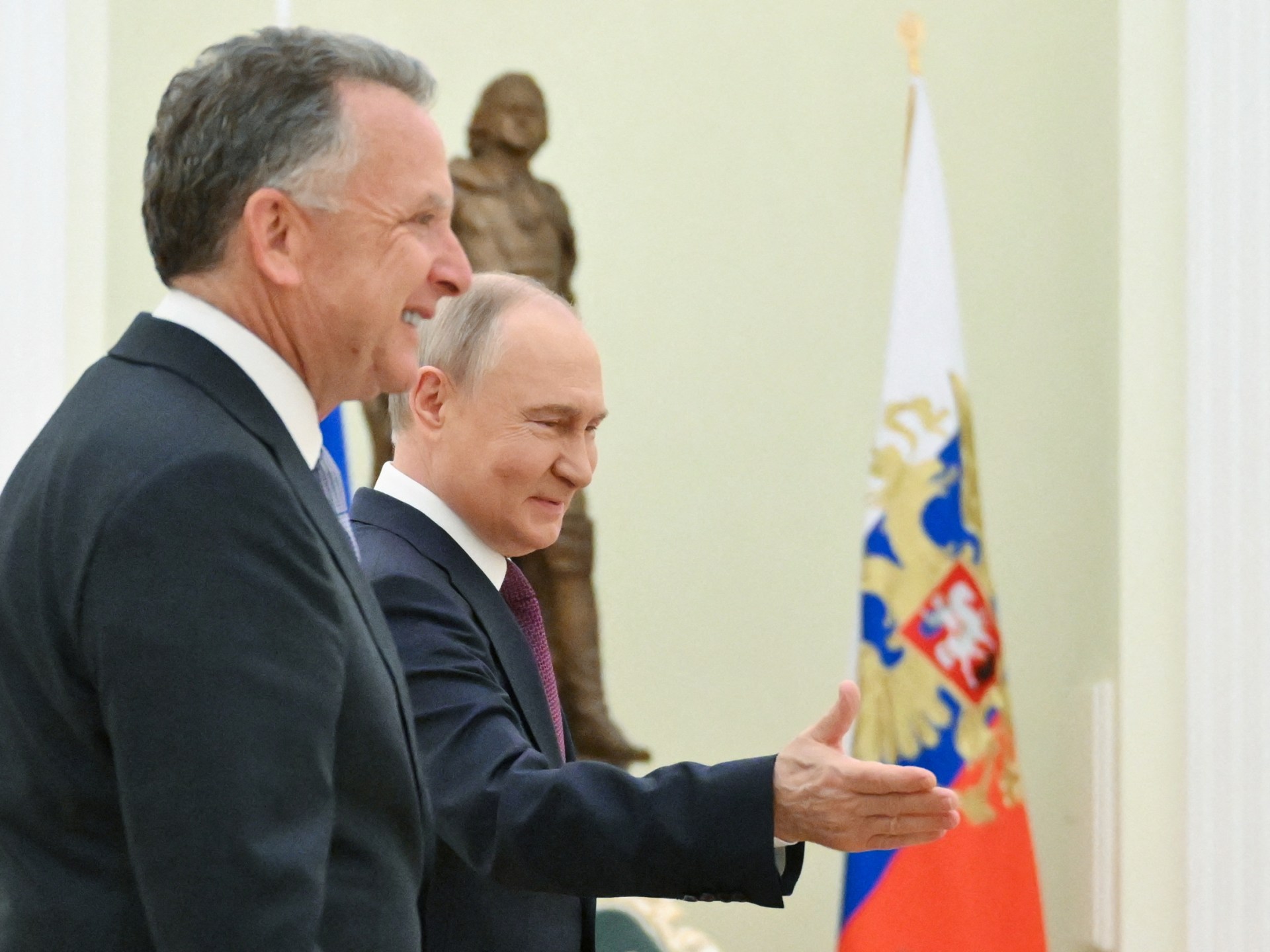 Is Russia’s Putin playing Trump over Ukraine peace plan, or himself?