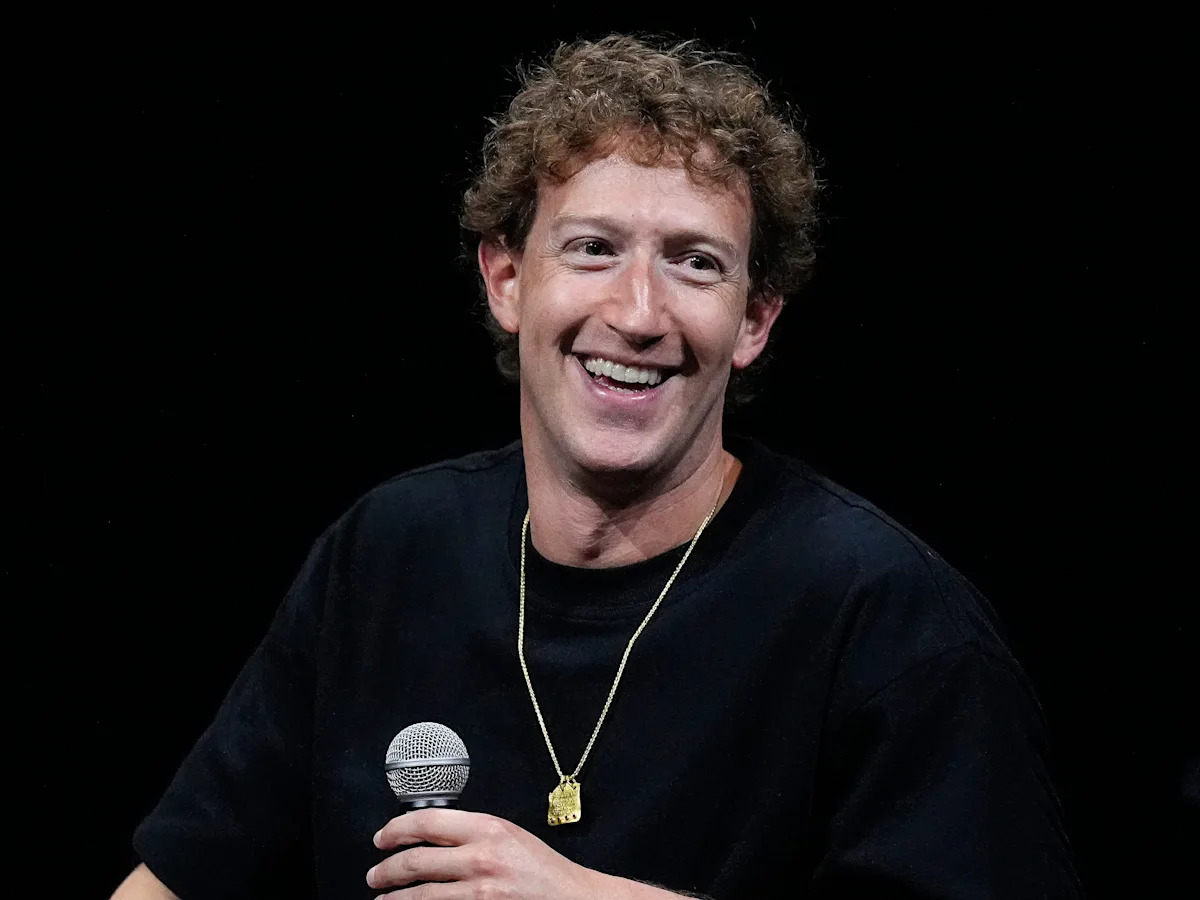 Mark Zuckerberg says his management style involves no 1-on-1s, few direct reports, and a 'core army' of 30 running Meta