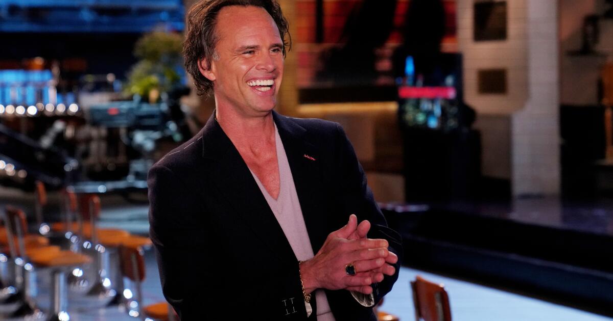 Walton Goggins hosts 'SNL' for the first time, bringing his oddball energy to the show