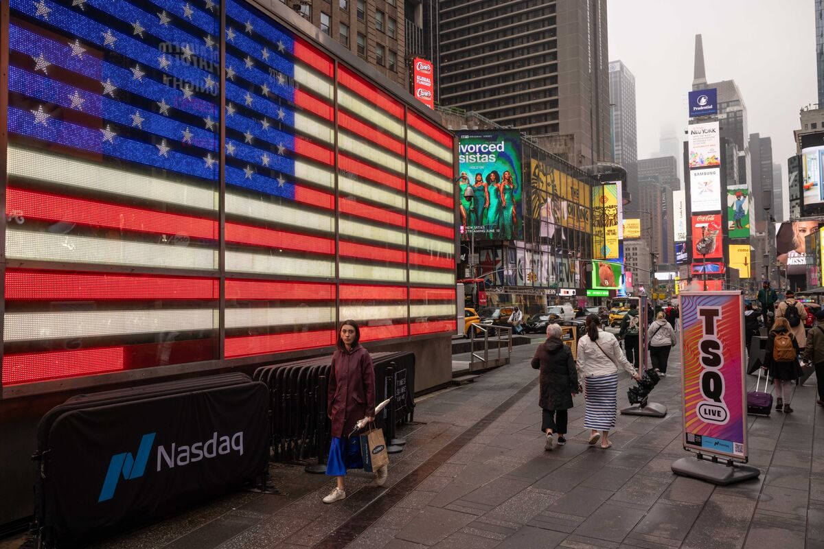 Fed to Take in Stride Another Month of Tame Inflation