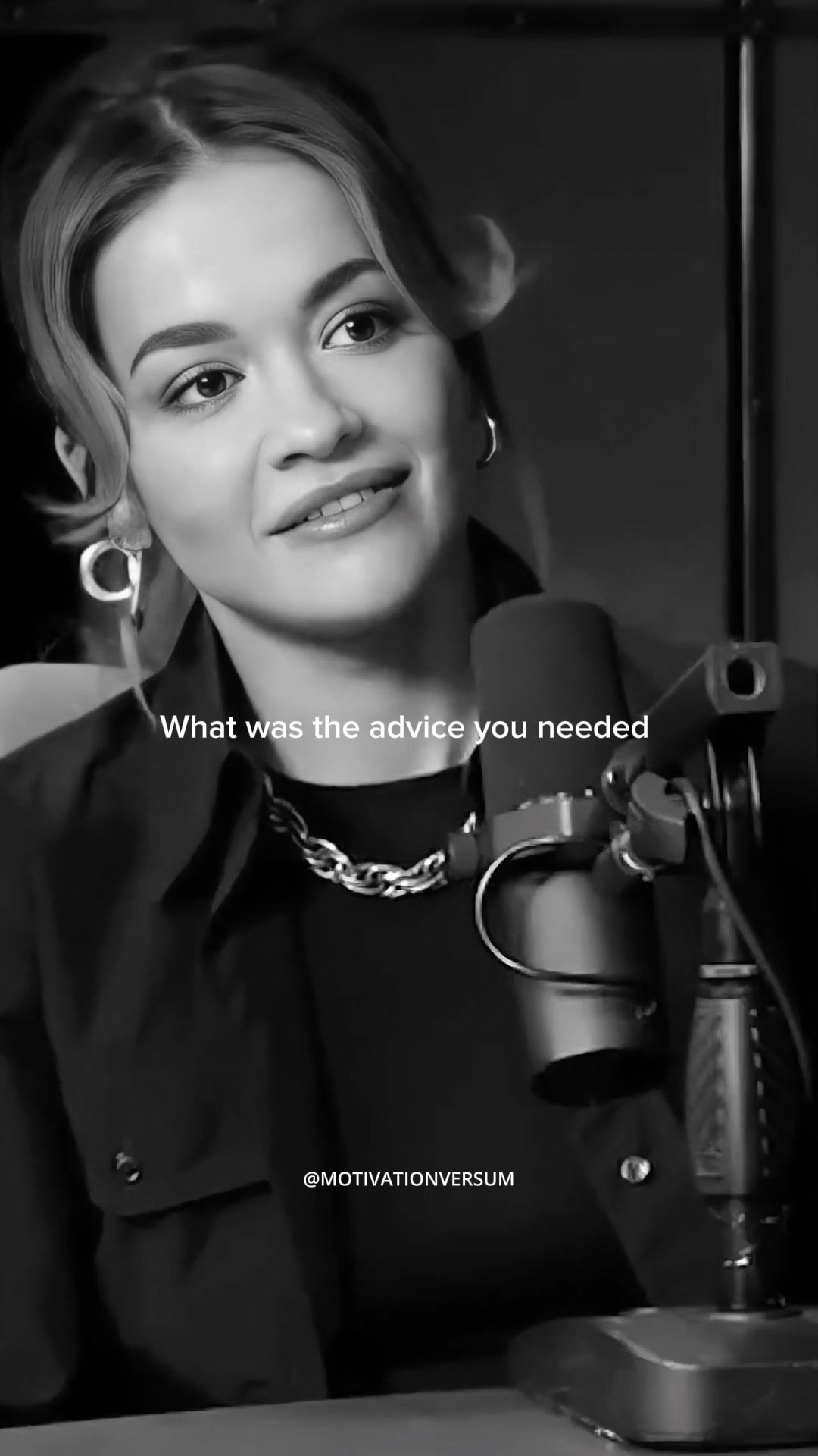 “Bet on yourself. No one owes you your potential.” - Unknown Comment “GUIDE” for the free Instagram theme page business guide. 🎥 Rita Ora 🎙️ The Diary Of A CEO #masteryourcraft #betonyourself #buildnotbeg #selfreliance #longtermvision #creativejourney #focusonyourself #skilloverhype #trusttheprocess #workinyoursilence #authenticpath #growthoverhype #createeveryday #ownyourlane #consistencyiskey #stayfocused #purposeoverpopularity #realworkwins #hustlewithpurpose
