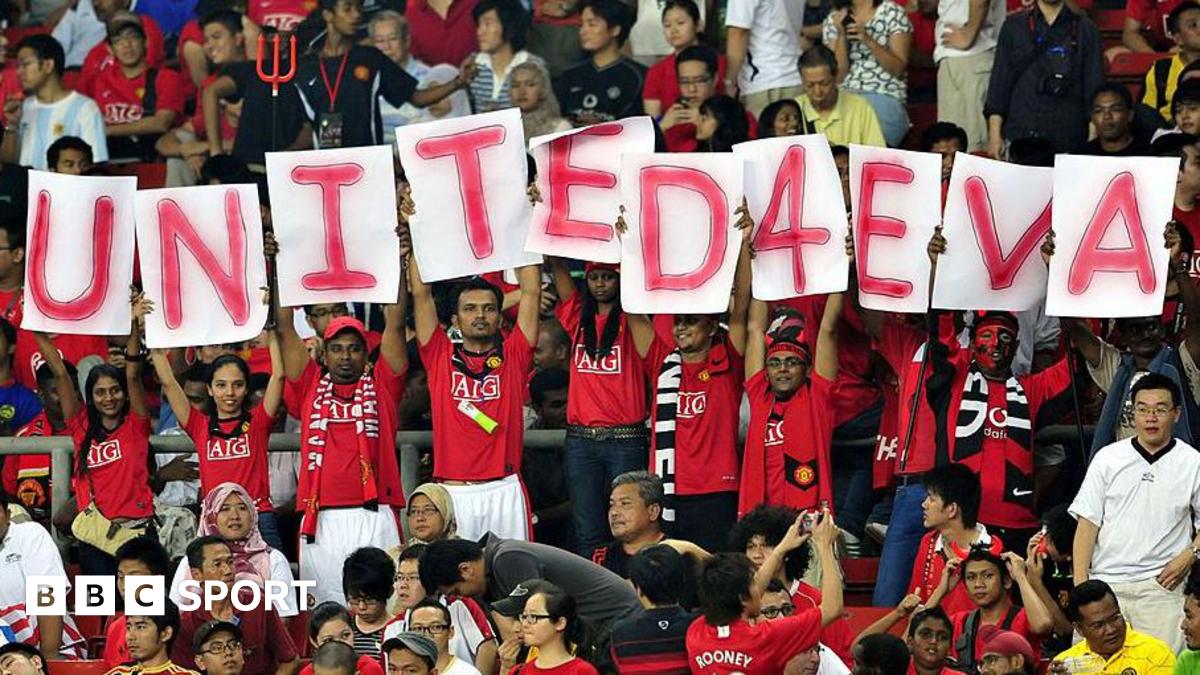 Manchester United: 'Why support a team that loses a lot?' - how fans in Asia moved on from the Red Devils