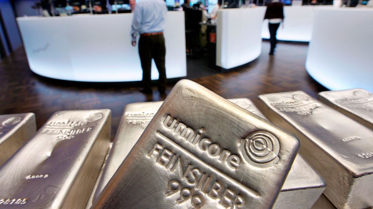 Investing in metals: Will silver surpass its 2011 all-time high?