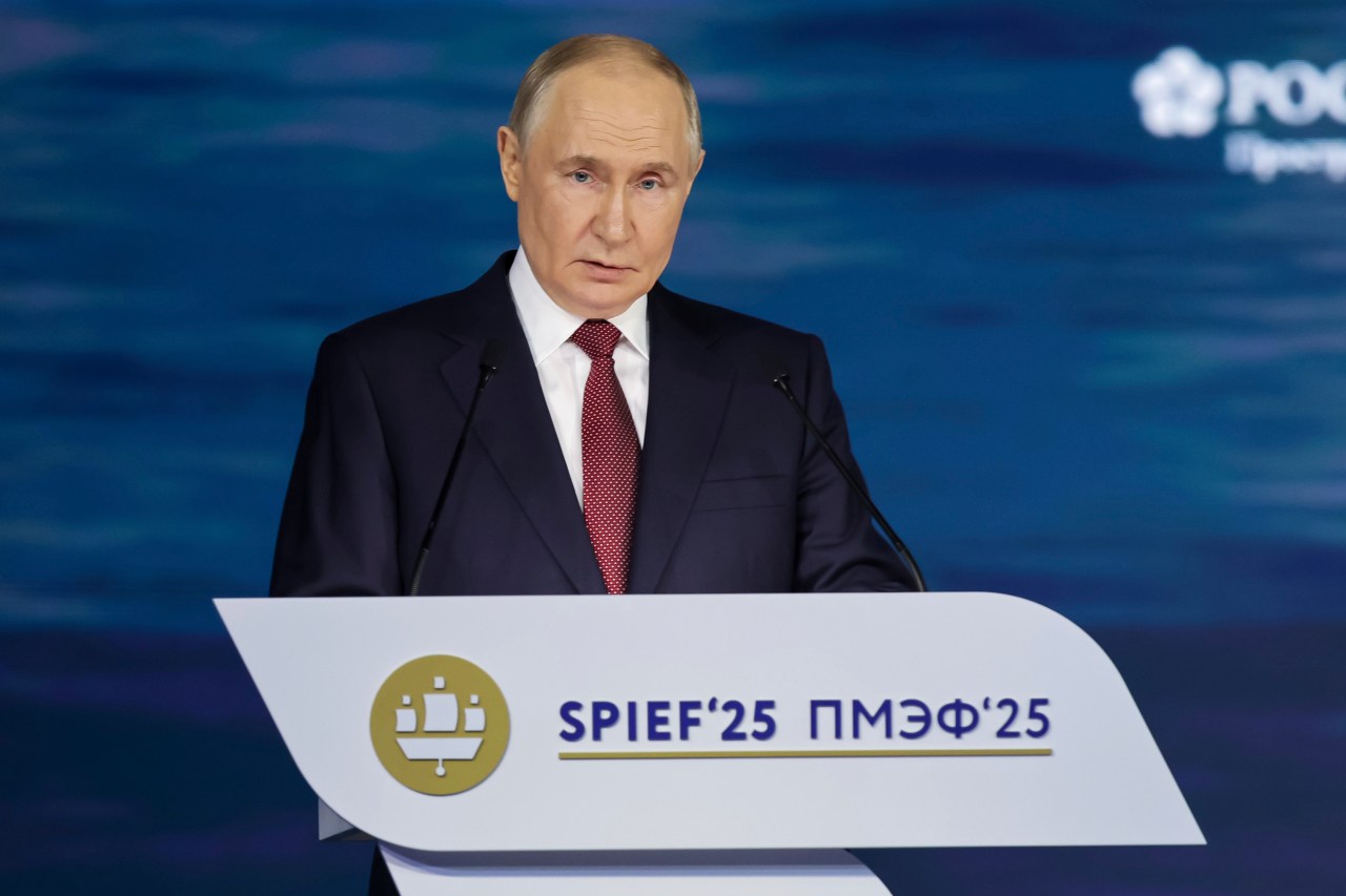 Putin boasts about Russia’s economy despite recession fears