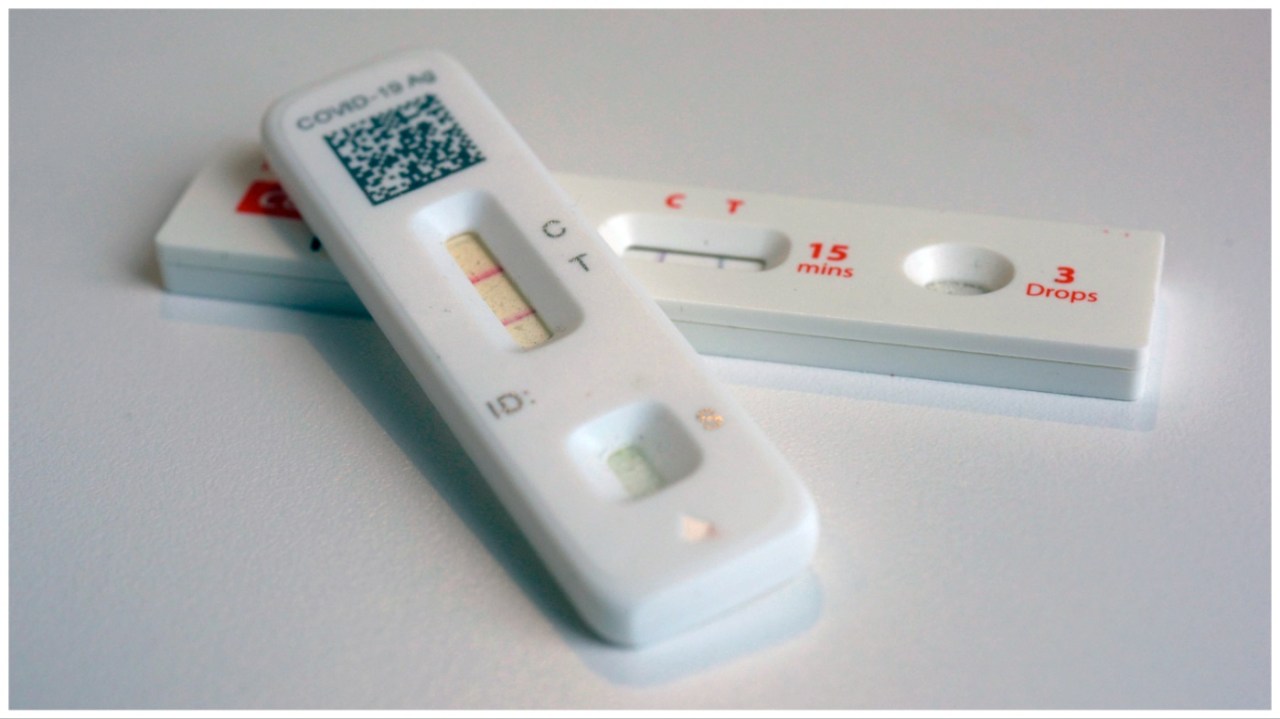 New COVID variant causes ‘razor blade throat’