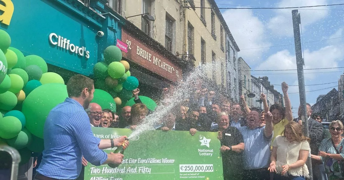 €250m EuroMillions winners stay undercover as store celebrates huge jackpot