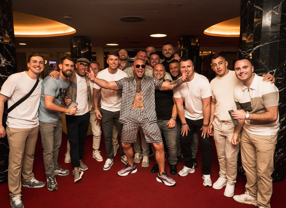 To celebrate winning the league I took our @blackforgeinn football squad away on holiday to Ibiza! All expense paid, VIP’s! LEAGUE CHAMPIONS! 🏆 Reach out, link up, join a team! Get active! For the sake of your mental health you will thank yourself for doing this! ❤️🙏