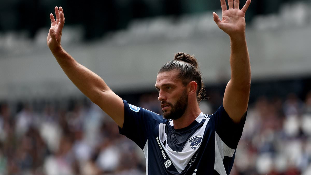 Former Liverpool star Andy Carroll 'returning home' to England early