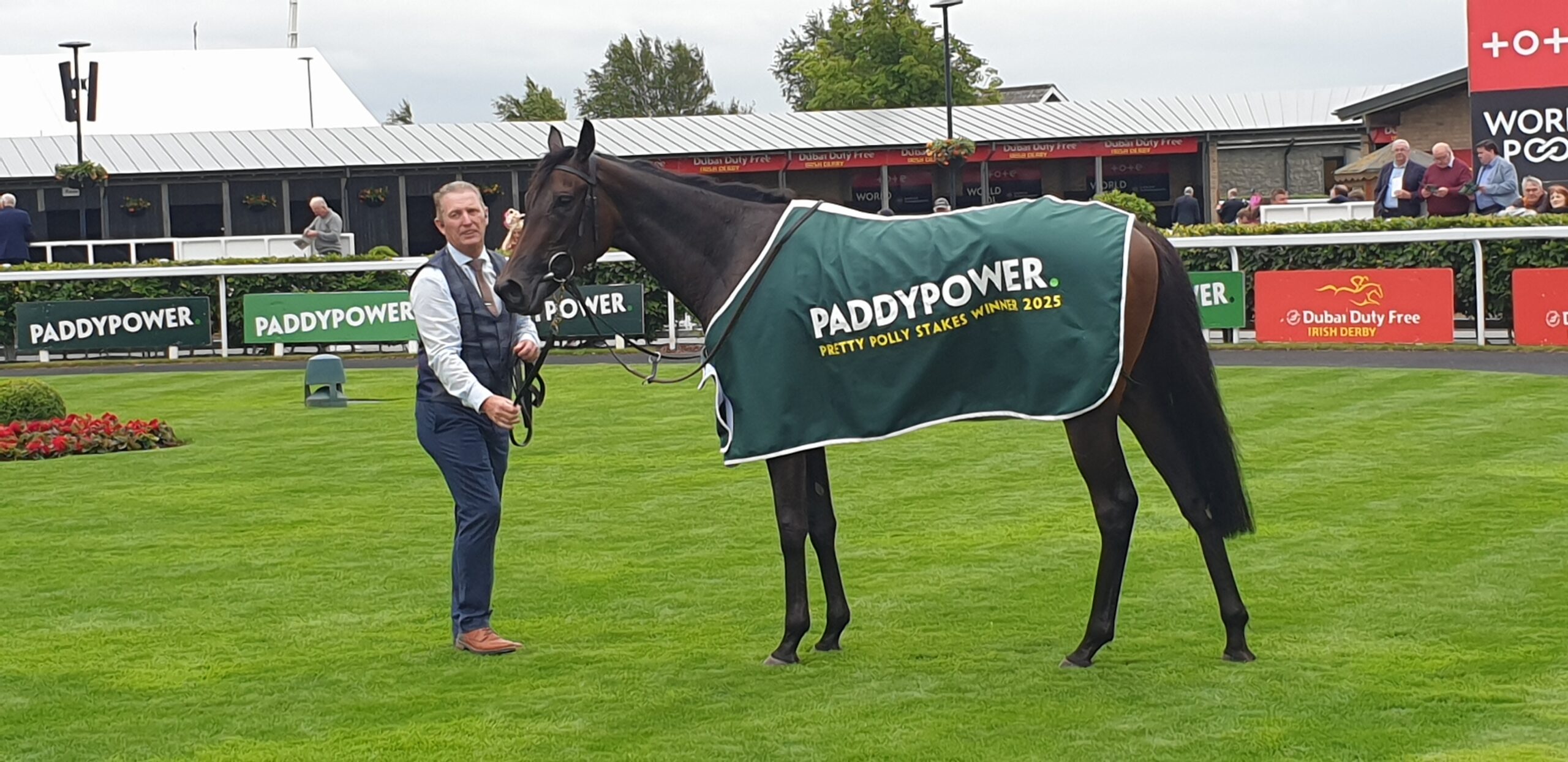 Whirl shows her bravery in Group 1 Paddy Power Pretty Polly win