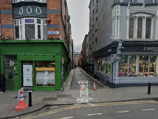 Woman ‘dug’ nails and infected reveller's arm during Dublin street mugging, court told