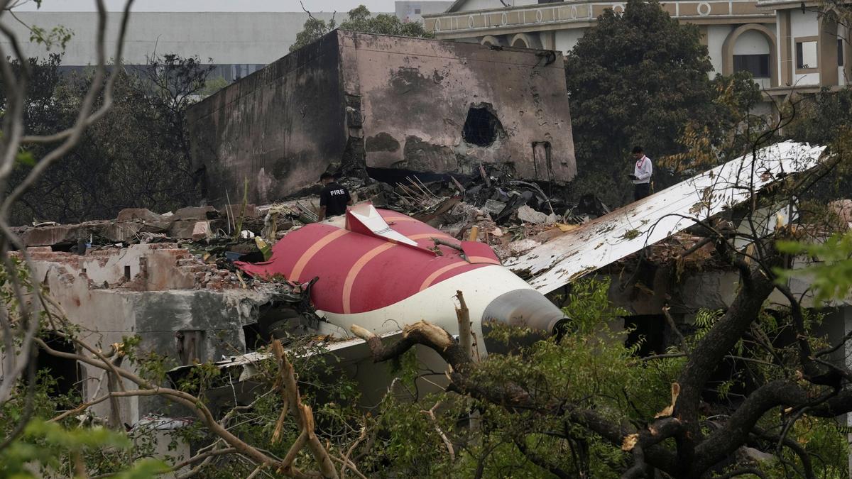 India finds engine switch movement in fatal Air India crash, no immediate action for Boeing or GE