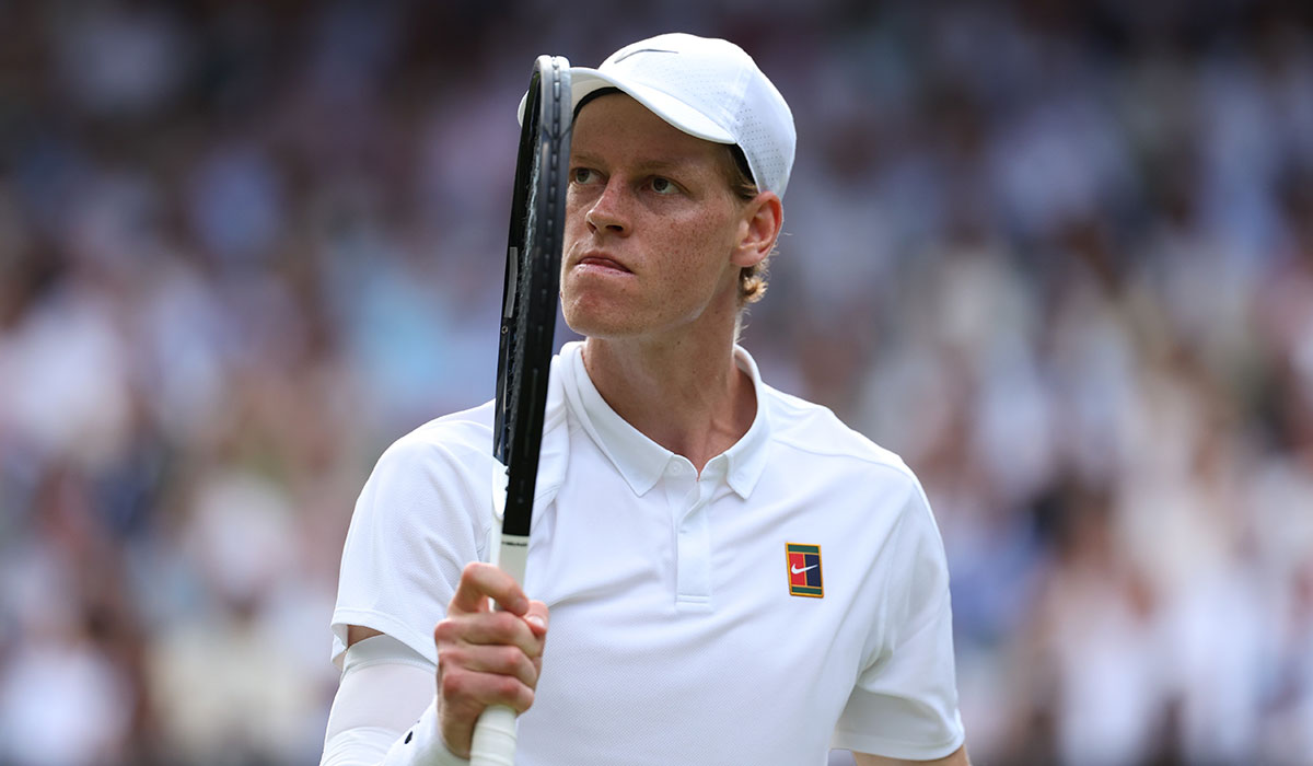 Wimbledon final interrupted by the most Wimbledon thing ever