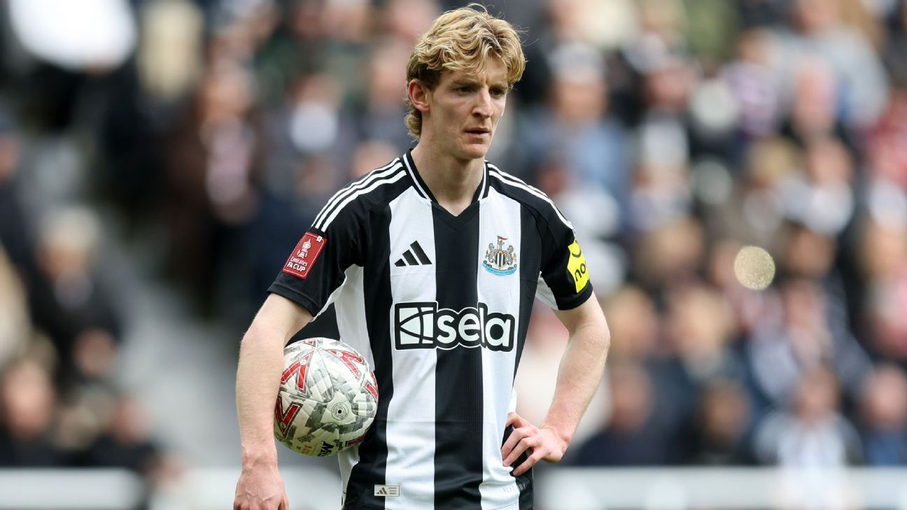 Transfer rumors, news: Liverpool turn to Gordon as Diaz replacement