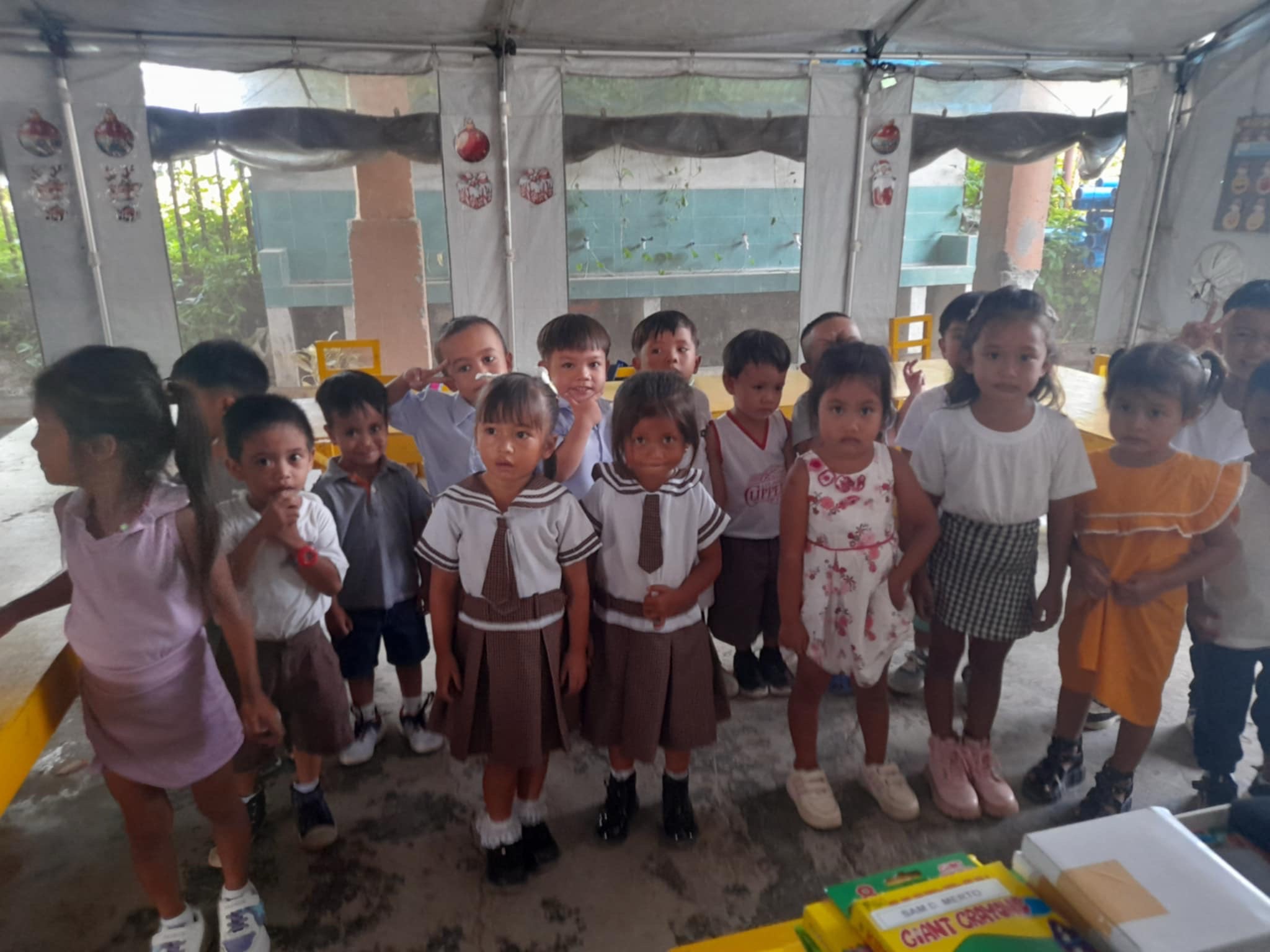 It warms my heart to be able to feed these children during my annual feeding program in my hometown. Each year, I prepare meals for 50-100 kids,this year i fed 50 kindergarten students—many of whom come from families facing financial hardship. Seeing their smiles and knowing they’re eating a warm, nutritious meal, even just for a day, fills me with gratitude. It's a small gesture, but it’s filled with love, hope, and a deep commitment to giving back to the community that raised me. #givingbacktothecommunity #annualfeedingprogram #filipina #kids #philippines