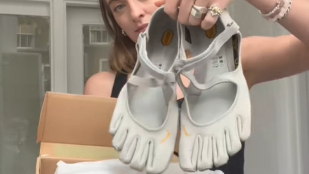 'Freaky' footwear once worn by Kate Hudson and Scarlett Johansson named the 'shoe of the summer' - but people say the design makes them want to 'throw up'
