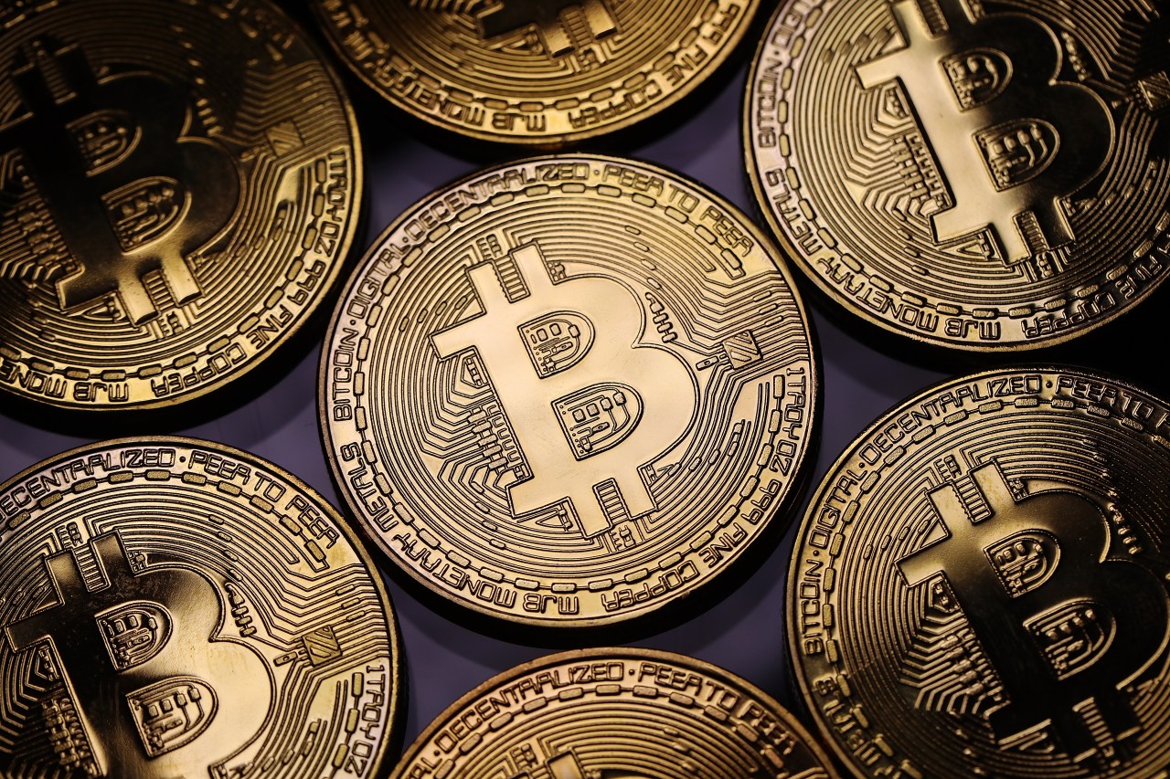 Man accused of bitcoin scam, defrauding victims of $850,000 in Knox County
