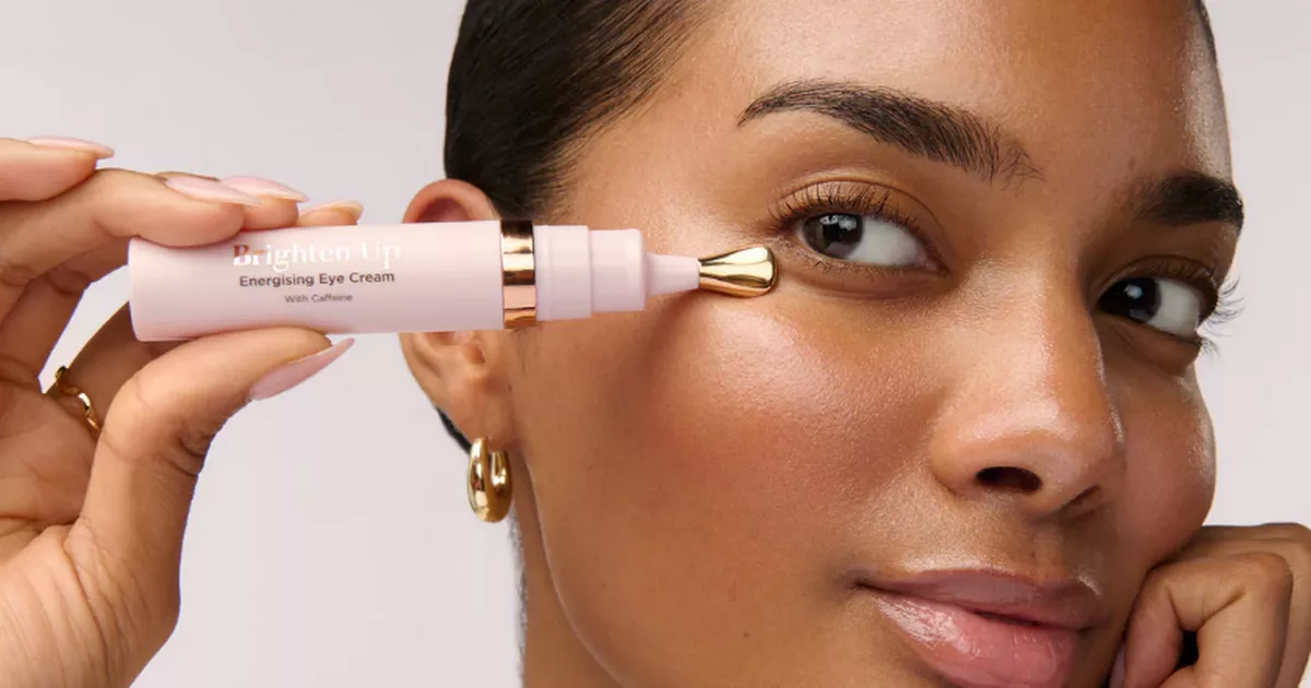 Sculpted By Aimee fans say there's 'no going back' after trying 'energising' eye cream