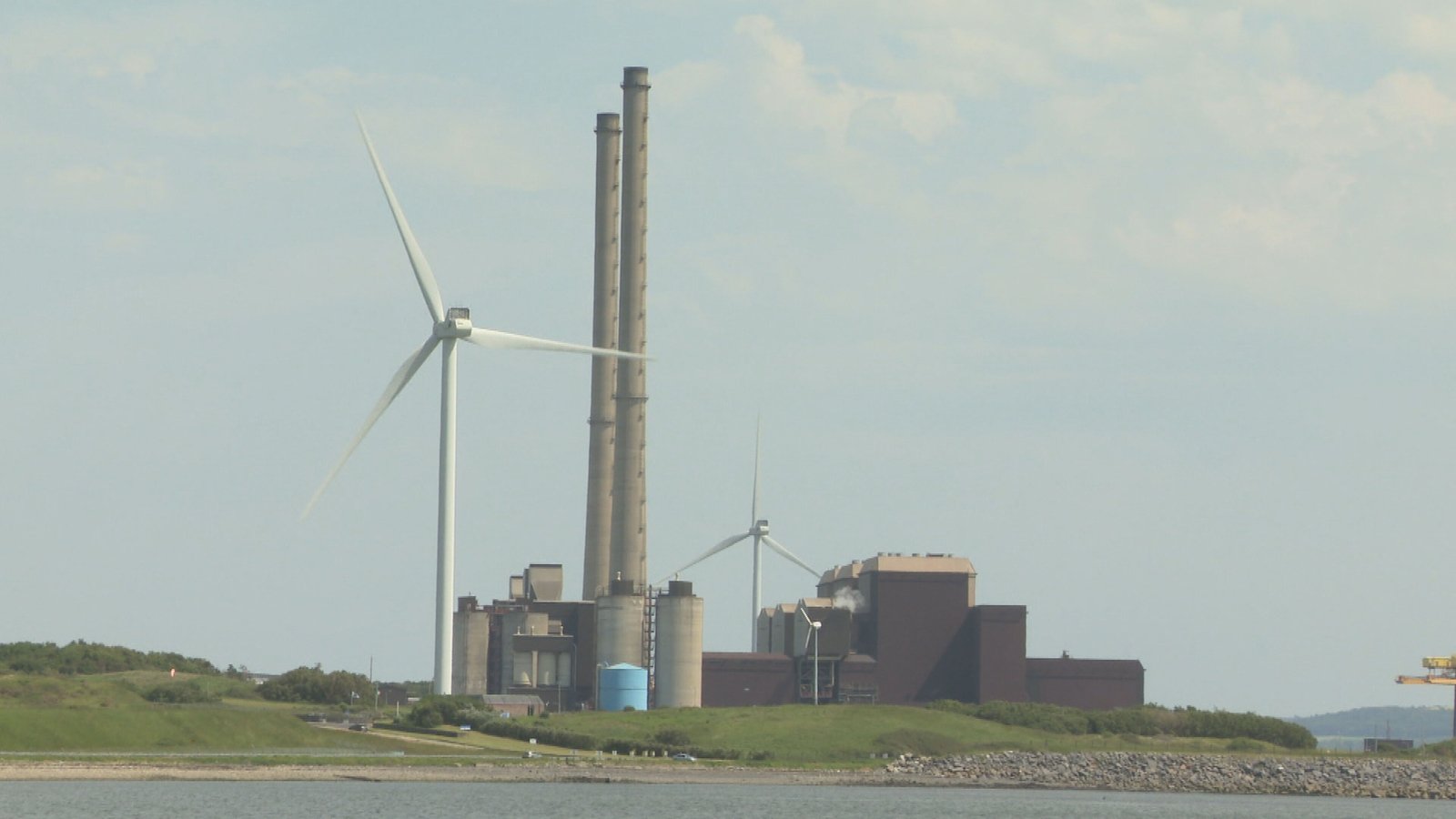 Ireland in need of wind and solar farms as coal era ends