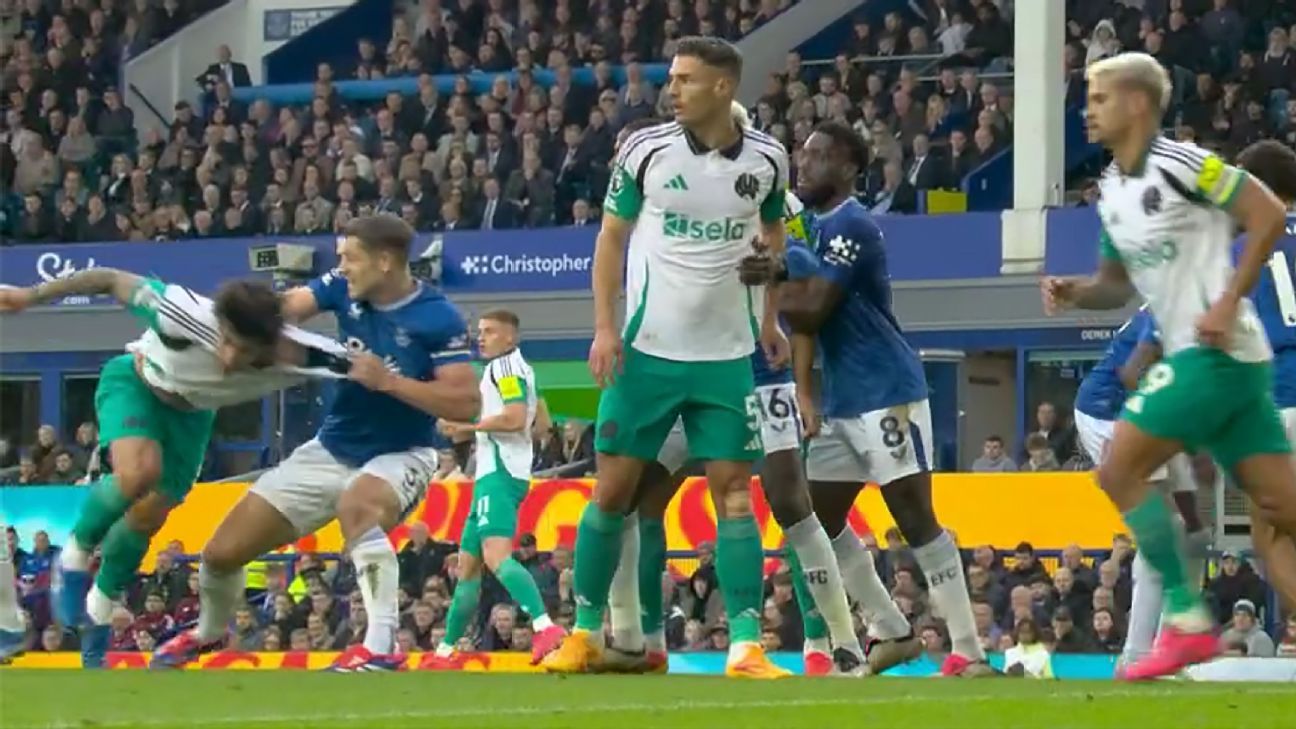 Premier League cracking down on holding in area