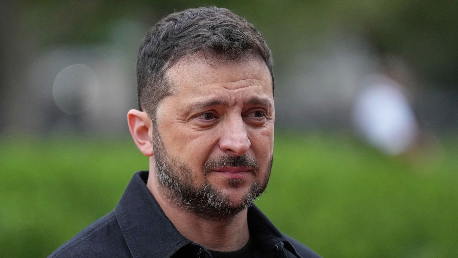 Zelenskyy says he is ready to meet Putin following Whitehouse talks with Trump