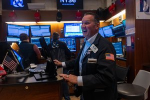 Powell’s rate cut hint puts tech rally to the test