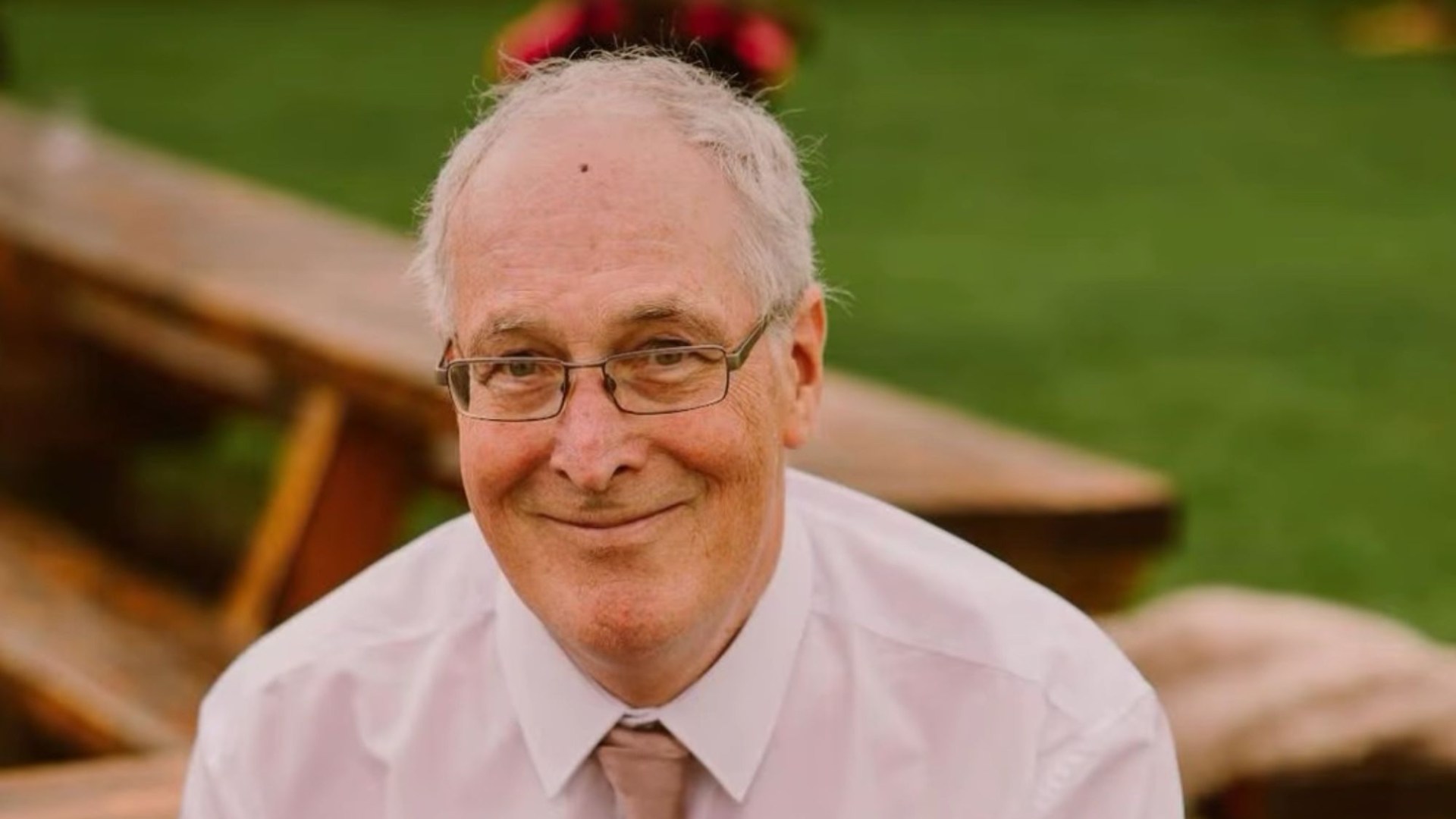 Emmerdale star devastated as he reveals his dad has died with emotional tribute