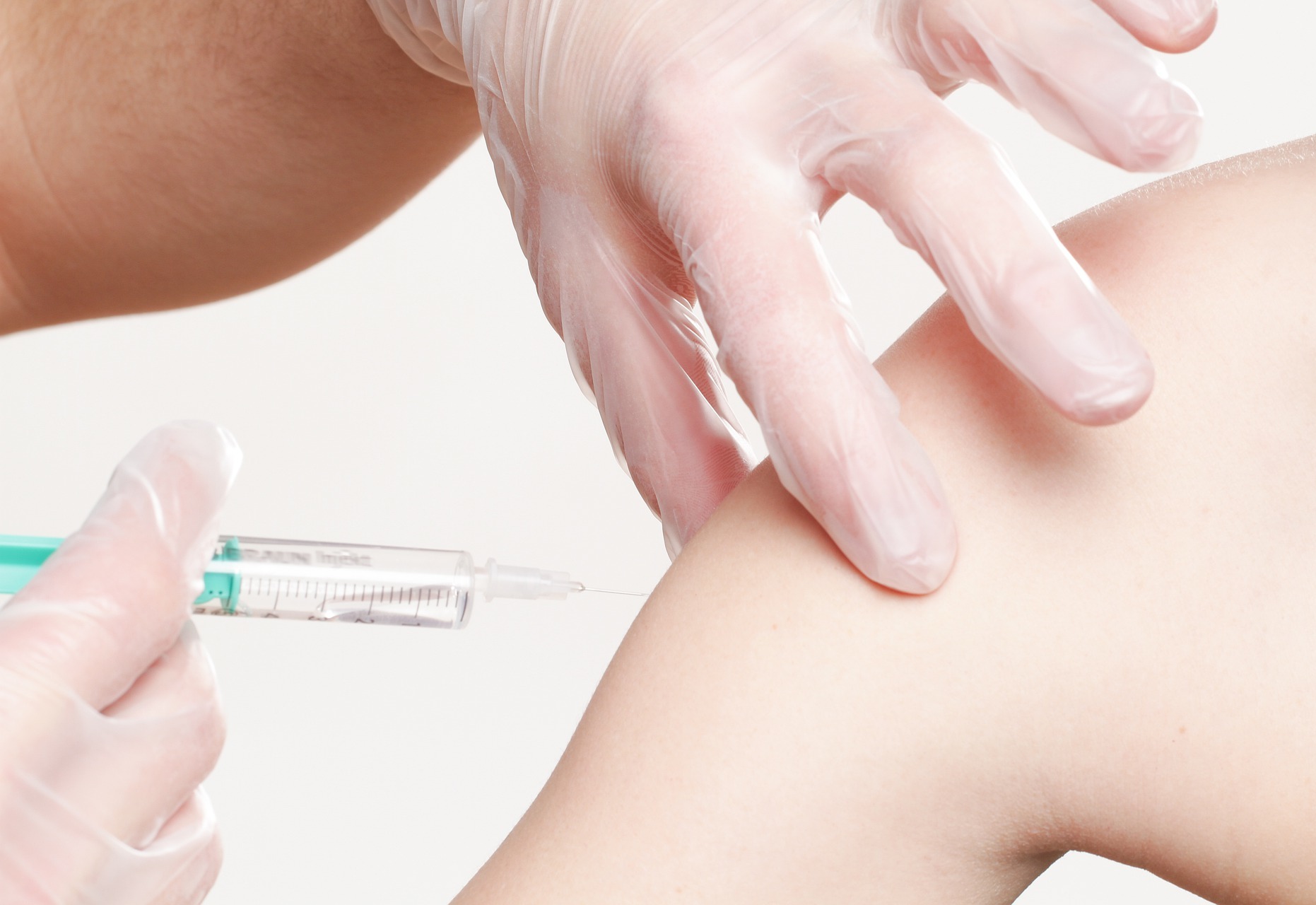NHS begins autumn vaccine rollout for flu and covid