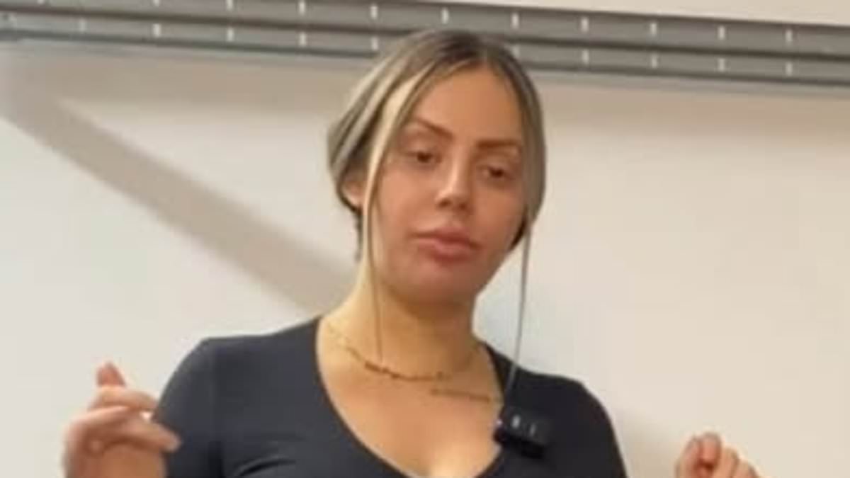Holly Hagan shows off shrinking waist from two stone weight loss