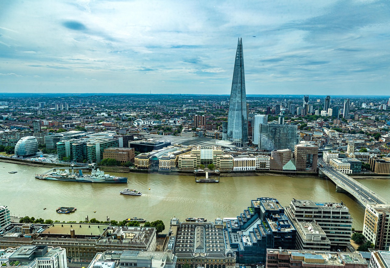 How the Aspinall Family Defined Swinging Sixties London