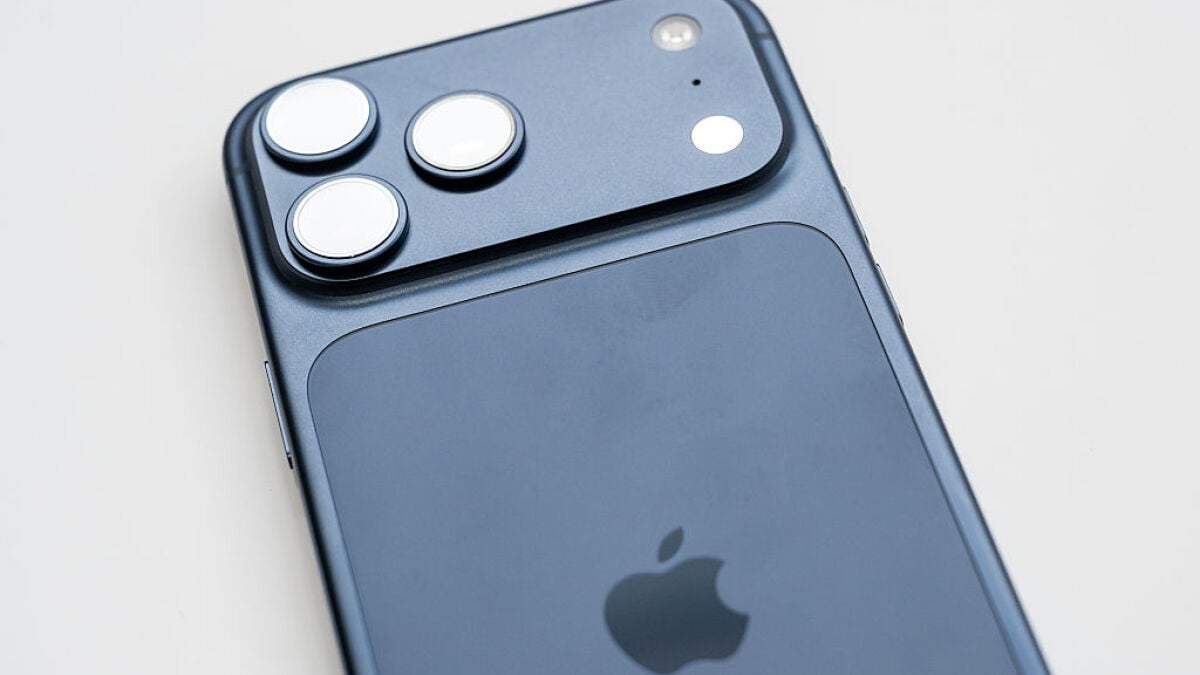 The first iPhone 17 Pro Max reviews are in: What the early testers are saying