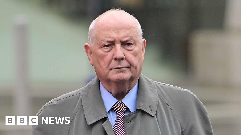 Nama: Frank Cushnahan quizzed on issue of declaration of interest