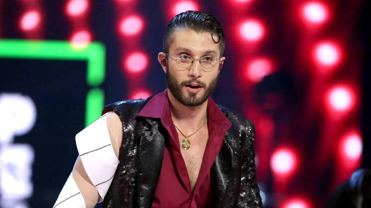 bbno$ says F*CK AI — and hes putting his money where his mouth is