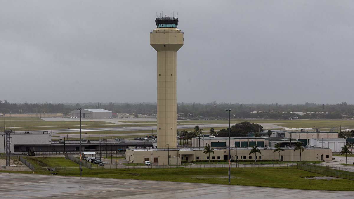 FAA confirms new 24/7 flight restrictions for major US airlines