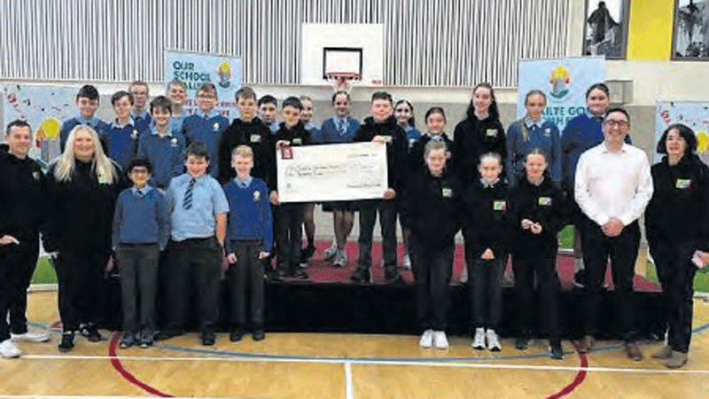 Youth Club raise €1k for school from sale of calendar