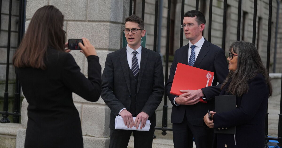 Gardaí remove four members of Enoch Burke's family from court over interruptions