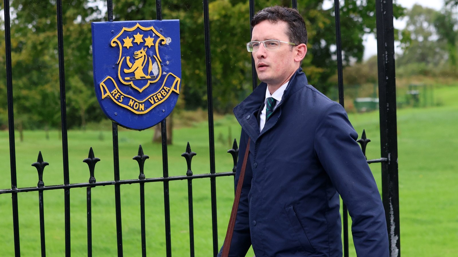 Court should consider returning Burke to jail, judge says