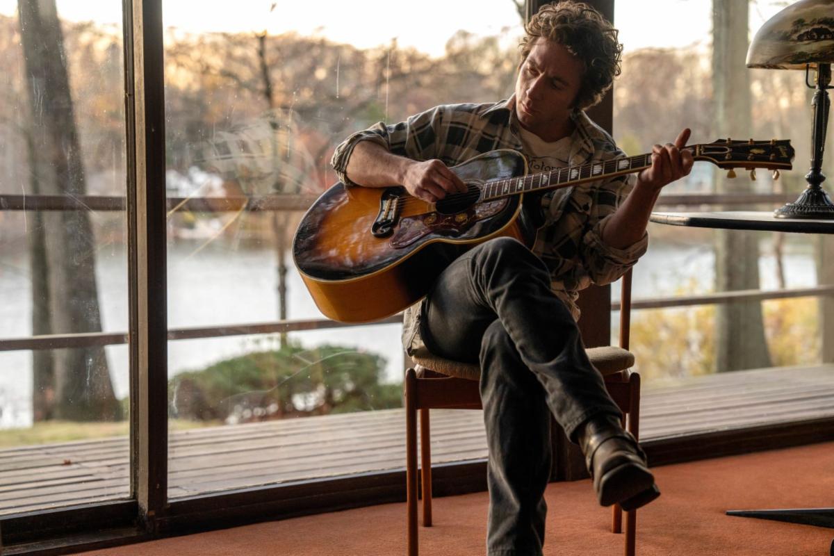 Gibson Celebrates Springsteen: Deliver Me From Nowhere Film with Exclusive Guitar Collection
