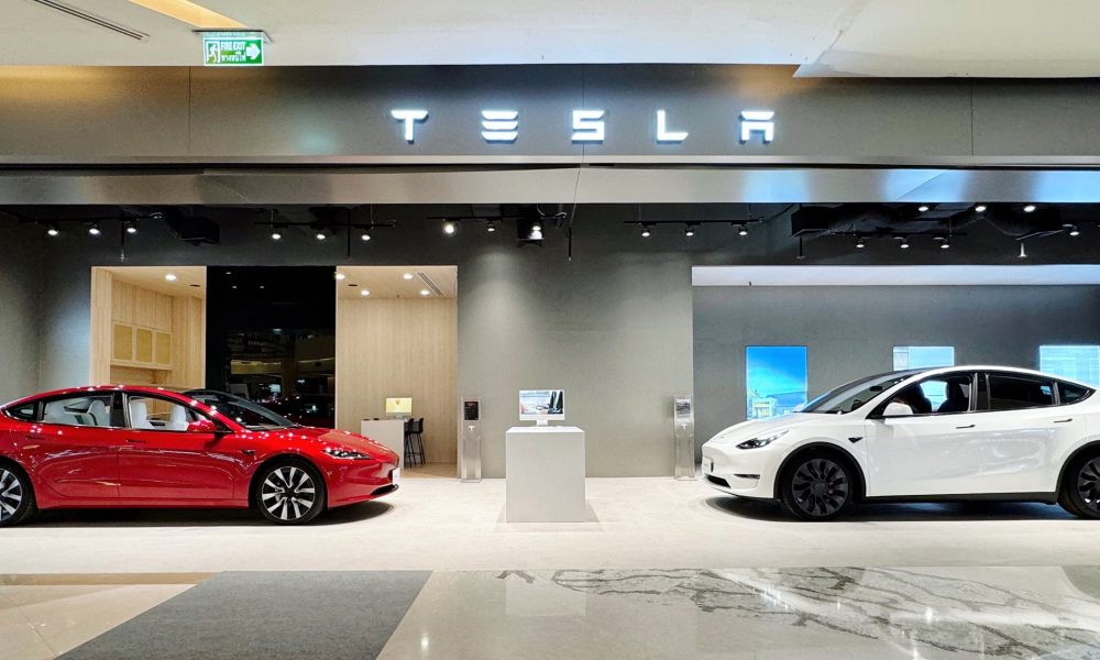Tesla adjusts Online Design Studio for easier trade-in process