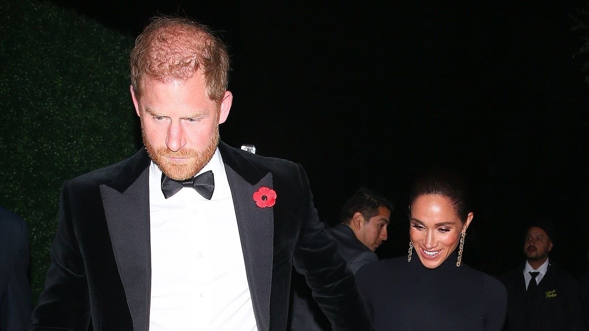 Expert: Harry acts like Meghan's 'personal bodyguard'