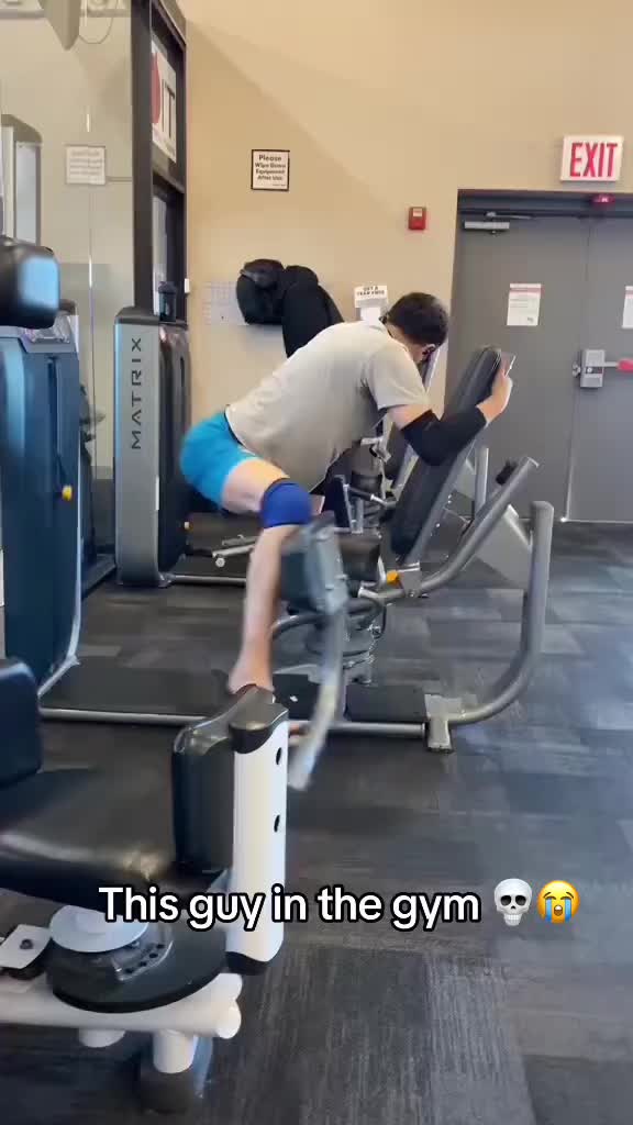 UNC getting after it 😭@pardonmytake (Via:@Chosen1XIII)