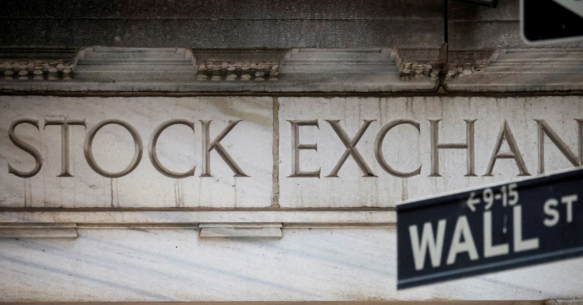 Live: Global stock selloff deepens amid AI worries and US rate cut doubts